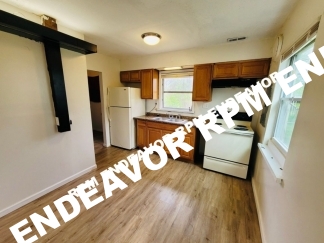 Move in Ready 2bed-1 bath Pet Friendly