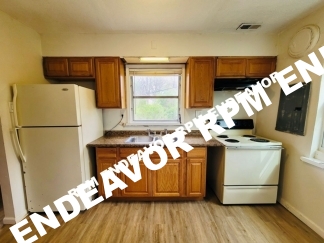 Move in Ready 2bed-1 bath Pet Friendly