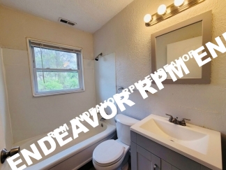 Move in Ready 2bed-1 bath Pet Friendly