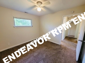 Move in Ready 2bed-1 bath Pet Friendly