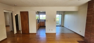 Cute 2 Bedroom Ground Floor Apartment in Ideal NW PDX Location