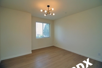 1/2 Month Of Free Rent! Luxury 2 Bedroom/2 Bath Apt in the Heart of St. Johns in the Brand New Lombard Lofts!!!