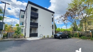 1/2 Month Of Free Rent! Luxury 2 Bedroom/2 Bath Apt in the Heart of St. Johns in the Brand New Lombard Lofts!!!