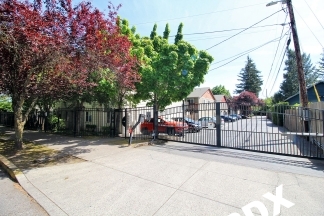 Gorgeous, Clean, and Updated 3 Bedroom Condo in SE Gated Community!