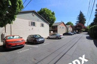 Gorgeous, Clean, and Updated 3 Bedroom Condo in SE Gated Community!
