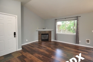 Gorgeous, Clean, and Updated 3 Bedroom Condo in SE Gated Community!