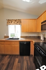 Gorgeous, Clean, and Updated 3 Bedroom Condo in SE Gated Community!