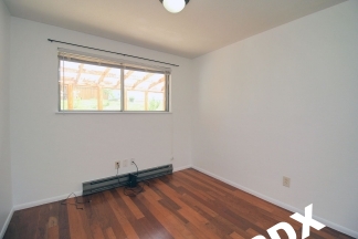 3 Bedroom Duplex Located in Southwest Portland!