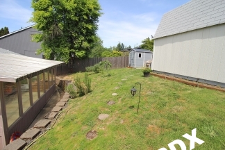 3 Bedroom Duplex Located in Southwest Portland!