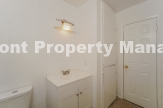 Charming 3-Bed Retreat in San Antonio – Cozy 860 sqft Gem at 5916 Mission Sunrise!