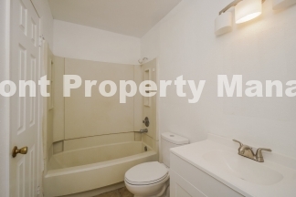 Charming 3-Bed Retreat in San Antonio – Cozy 860 sqft Gem at 5916 Mission Sunrise!