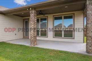 Spacious 4-Bedroom, 3-Bath Home – Over 2,300 Sq Ft in College Station