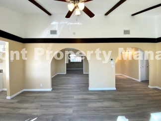 3-Bed, 2-Bath Oasis with 1,726 Sq Ft in San Antonio!