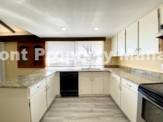 3-Bed, 2-Bath Oasis with 1,726 Sq Ft in San Antonio!