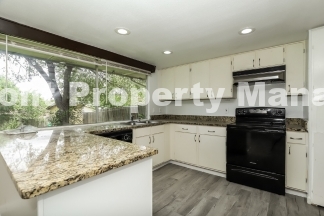 3-Bed, 2-Bath Oasis with 1,726 Sq Ft in San Antonio!