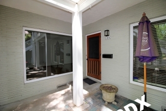 Lovely Irvington Mid-Century 2 Bedroom Apartment w/Tons of Living Space