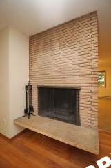 Lovely Irvington Mid-Century 2 Bedroom Apartment w/Tons of Living Space