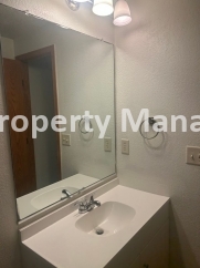 3 Bedroom Home with Finished Basement - Close to Mcconnell AFB