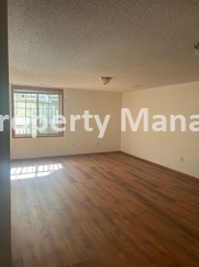 3 Bedroom Home with Finished Basement - Close to Mcconnell AFB