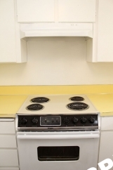 Spacious Updated 2 Bed Duplex Apartment with Large Yard - Troutdale