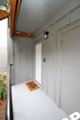 Fully Remodeled 3 Bedroom/2.5 Bathroom Lake Oswego Condo