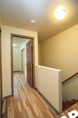 Conveniently Located 2 Bedroom Townhouse in SE Powellhurst/Gilbert