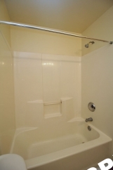 Conveniently Located 2 Bedroom Townhouse in SE Powellhurst/Gilbert