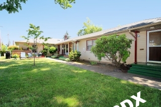 Adorable 1 Bedroom Mt Tabor Apartment