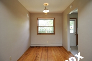 Adorable 1 Bedroom Mt Tabor Apartment