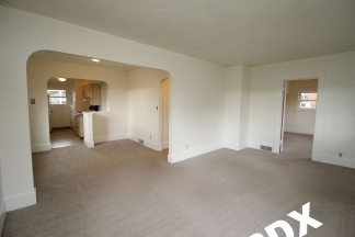 Freshly Updated 2 Bedroom Parkrose Bungalow