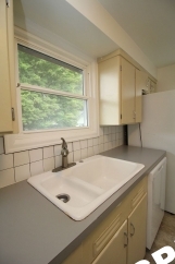 Freshly Updated 2 Bedroom Parkrose Bungalow