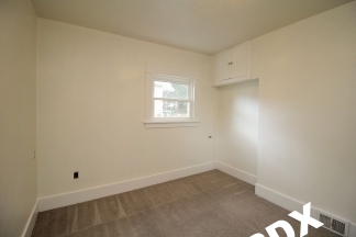 Freshly Updated 2 Bedroom Parkrose Bungalow