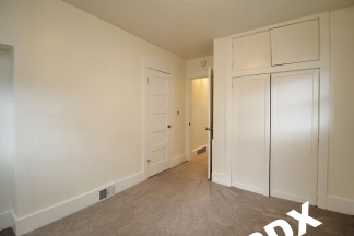 Freshly Updated 2 Bedroom Parkrose Bungalow