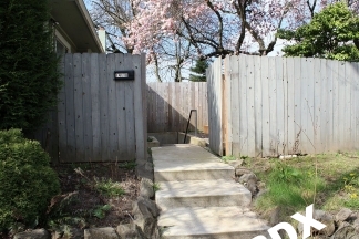 LAURELHURST: Gorgeous Double Studio ADU w/High End Finishes