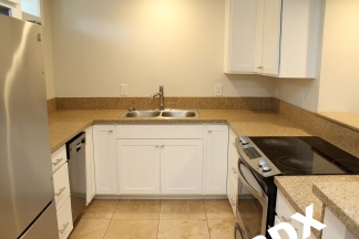 LAURELHURST: Gorgeous Double Studio ADU w/High End Finishes