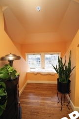Furnished Hawthorne Blvd 1 Bedroom Artist Apt w/Flexible Lease Lengths