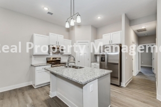 3 bedroom 2 bath Townhome  - Haysville Schools