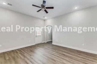 3 bedroom 2 bath Townhome  - Haysville Schools