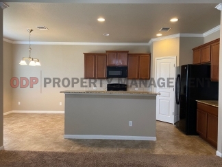 Charming 3-Bedroom Home in Wyndham Neighborhood – Academy ISD