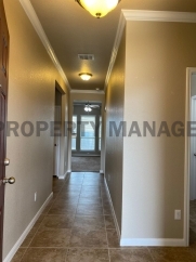 Charming 3-Bedroom Home in Wyndham Neighborhood – Academy ISD