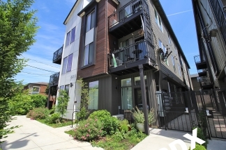Sleek, Contemporary & Modern Living in the Heart of Sellwood!