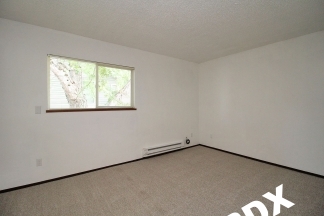 NE PDX Townhome Living – Freshly Updated 2 Bed/1.5 Bath