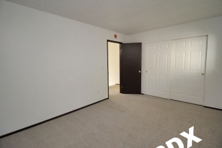 NE PDX Townhome Living – Freshly Updated 2 Bed/1.5 Bath