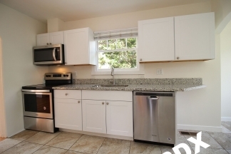 Beautifully Remodeled Roseway 4 Bedroom Bungalow