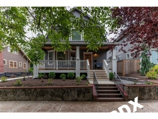 Completely Remodeled Portland Classic Home, Minutes to N Mississippi/Williams districts.