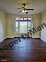 530 E 45th Street, Chicago, IL 60653