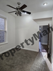 530 E 45th Street, Chicago, IL 60653