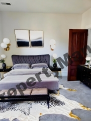 530 E 45th Street, Chicago, IL 60653