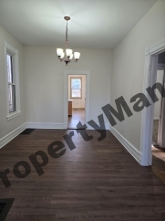 530 E 45th Street, Chicago, IL 60653