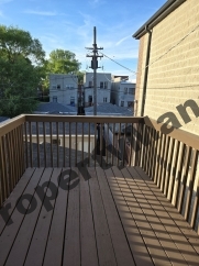 530 E 45th Street, Chicago, IL 60653